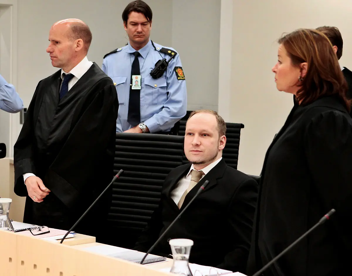 2012-04-16T093545Z-01-SIN921-RTRMDNP-3-NORWAY-TRIAL-JPG3462024440703916071