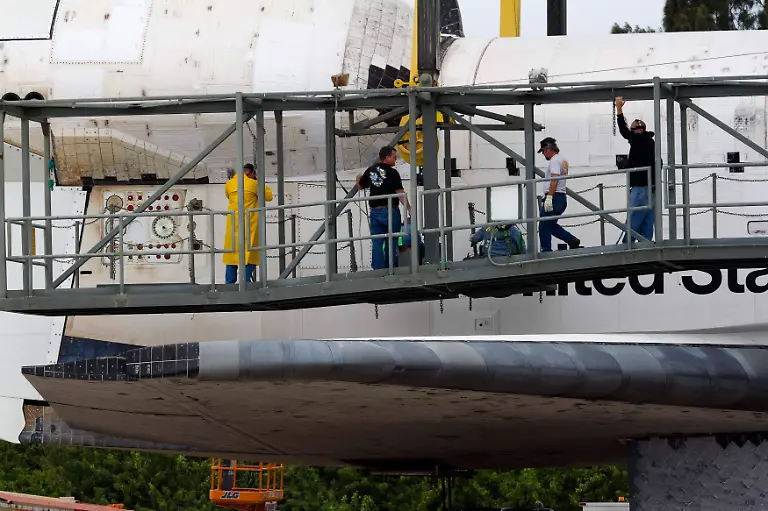 2012-04-14T160459Z-01-SIN101-RTRMDNP-3-USA-JPG2827846877137341465