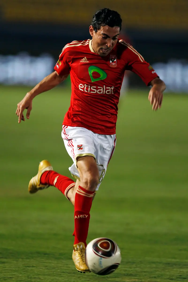 2012-04-08T185307Z-01-AMR03-RTRMDNP-3-SOCCER-JPG3640624397204052356