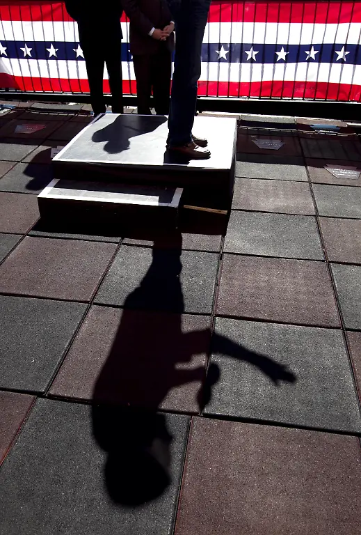 DAB2879-20120405-jpg6693096905528672286