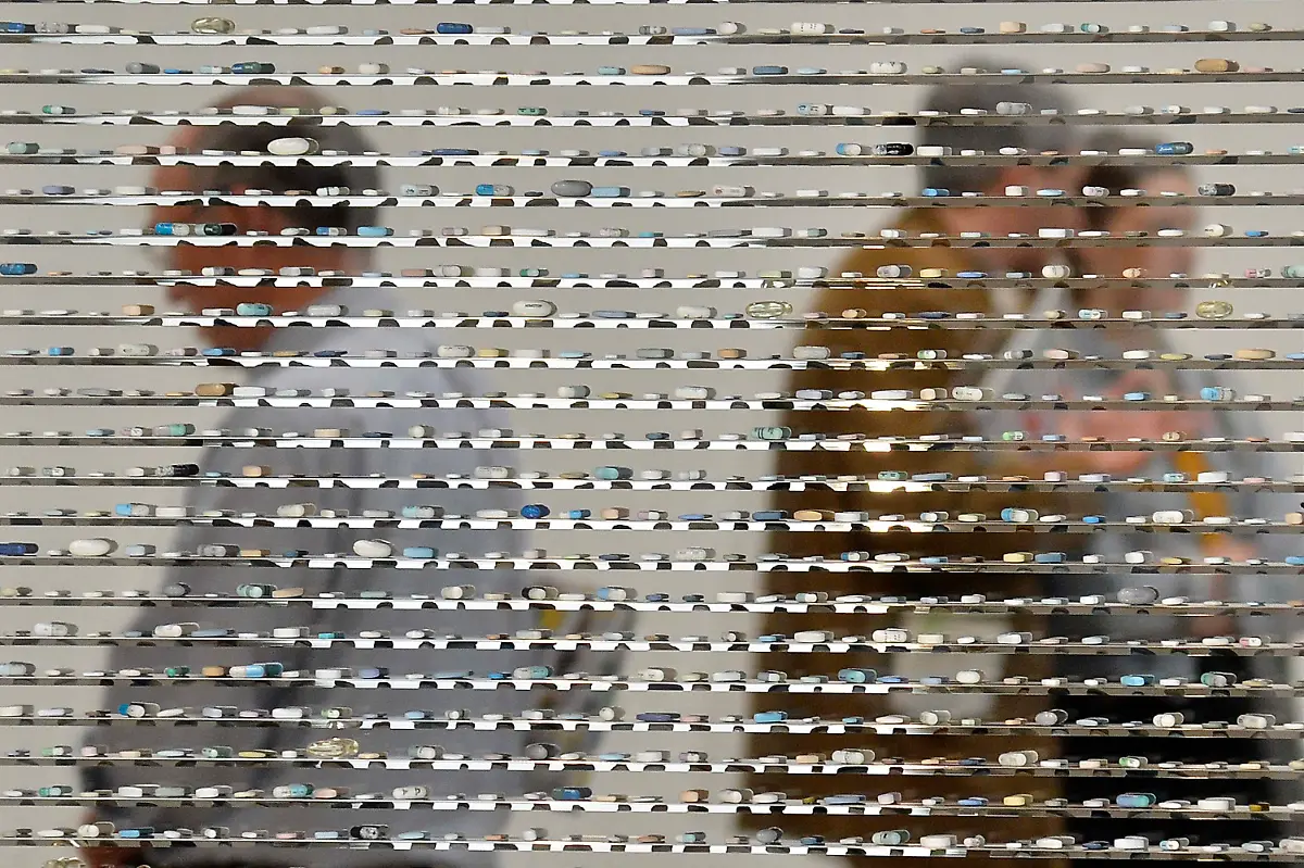 2012-04-02T132838Z-01-TOB510-RTRMDNP-3-BRITAIN-JPG831063704207890637