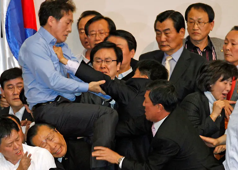 Suedkorea-07-12-15