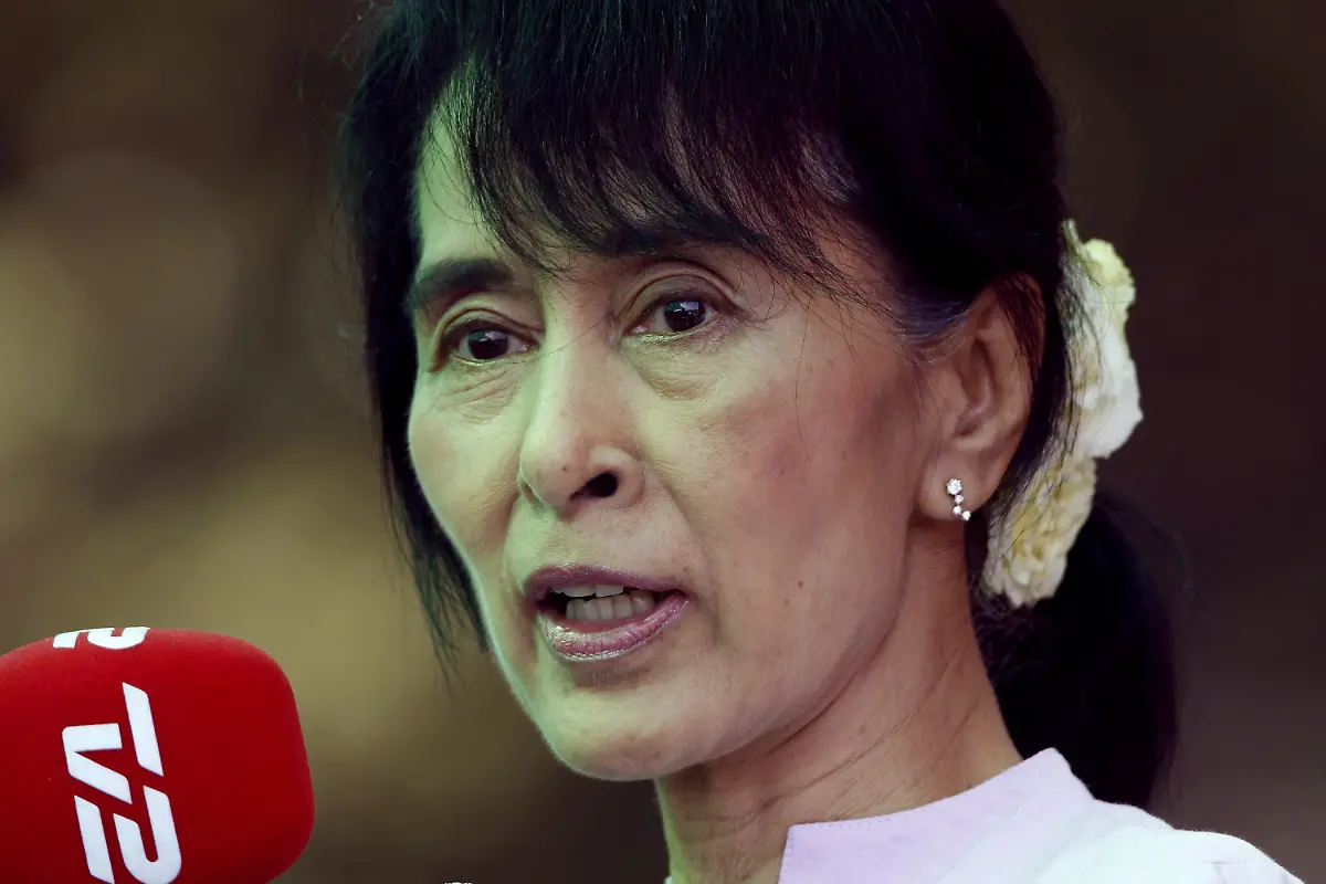 33wy0822-jpg6805387322789316556