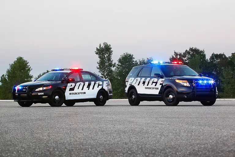 FordInterceptorUtlty-14-HR