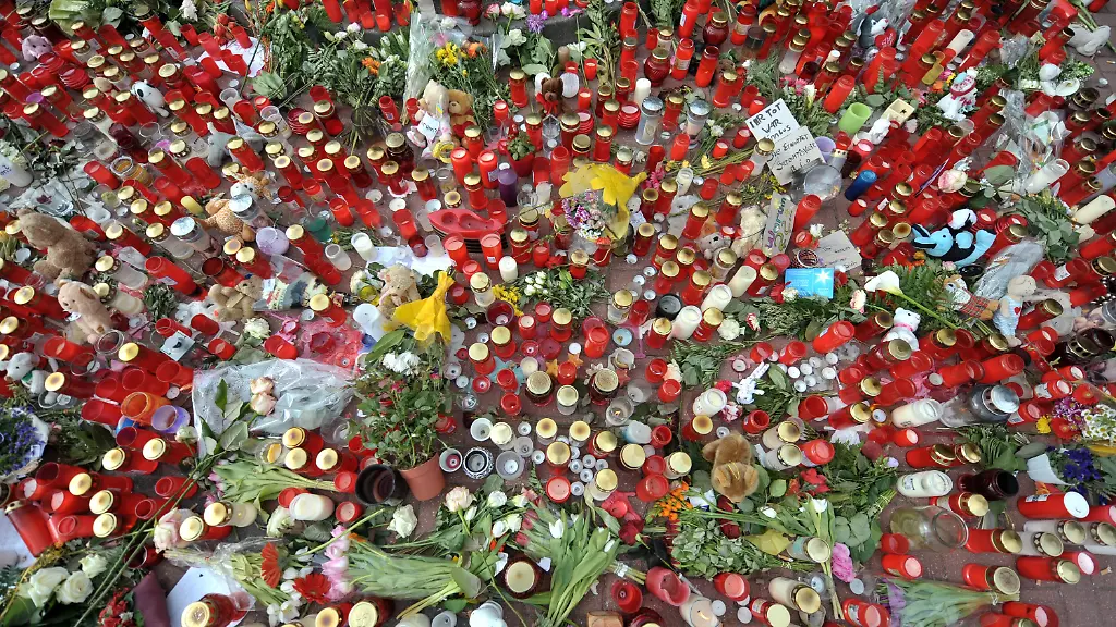 33wc1935-jpg2183970540462766955