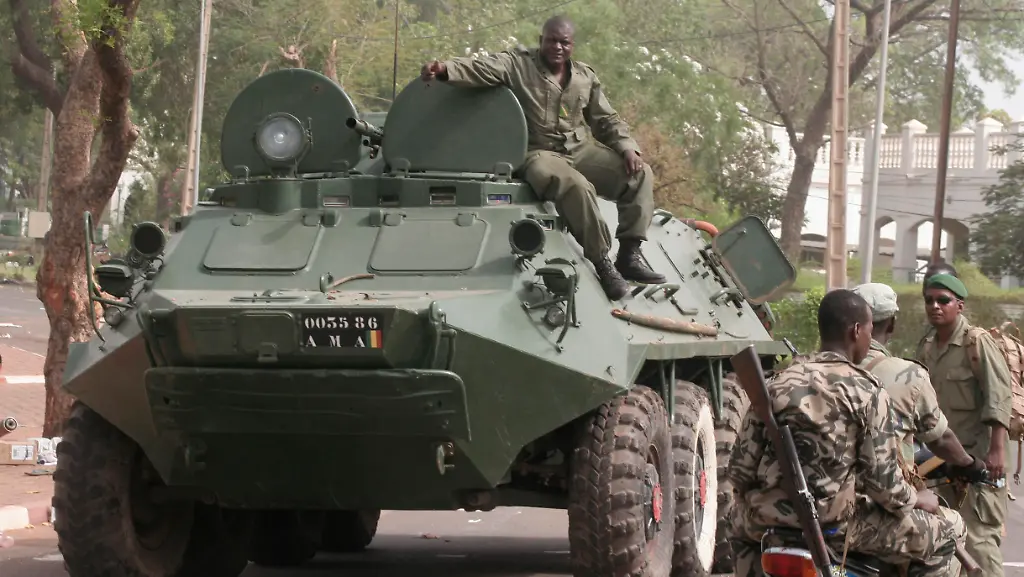 DAB3286-20120323-jpg3019056756377922548