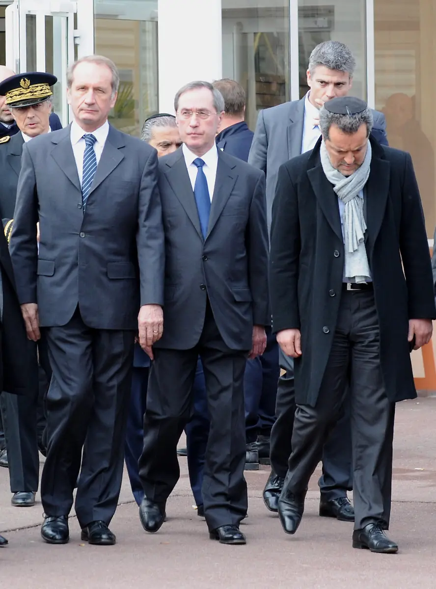 33qh3133-jpg2848046415651650809