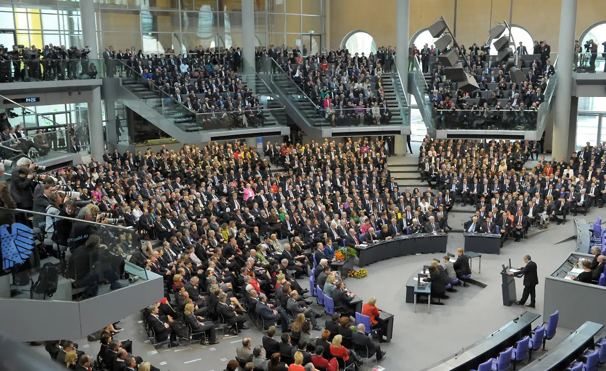 33p40545-jpg3259616236373185433