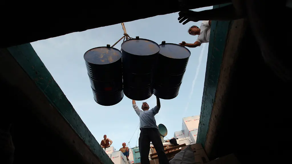 33my4725-jpg77481404119888135