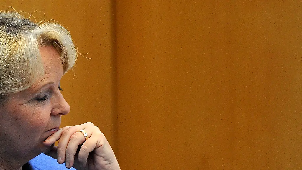 33md2443-jpg3419086451122006325