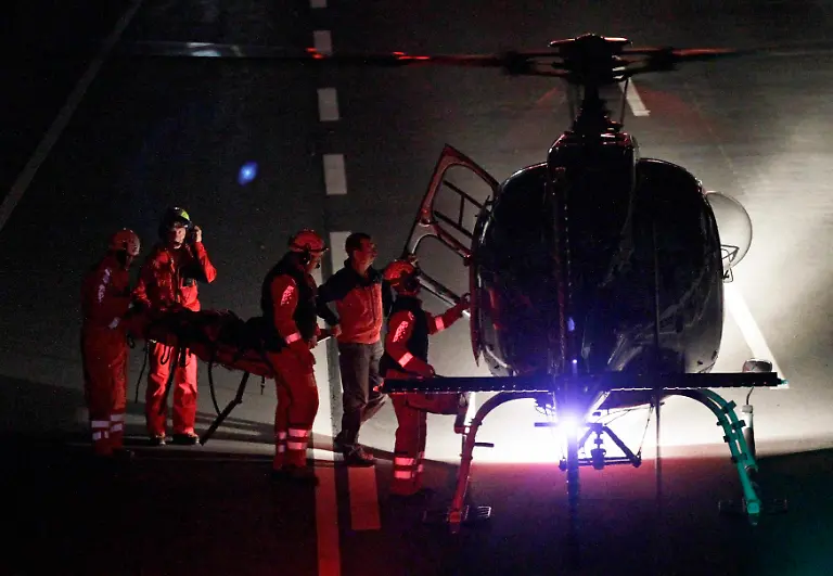 2012-03-14T054531Z-01-DBA07-RTRMDNP-3-SWISS-ACCIDENT-JPG4777732909100892163