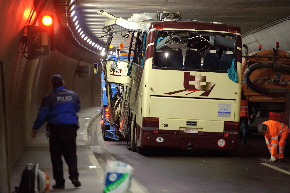 33m81232-jpg563755725780270574