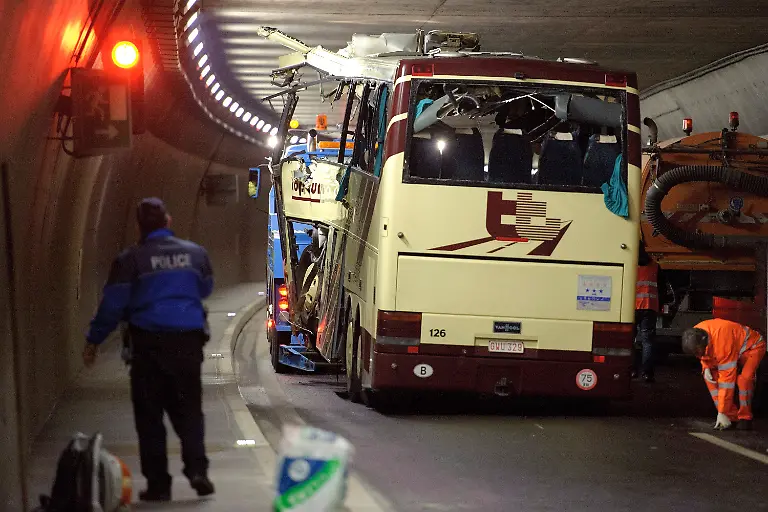 33m81232-jpg563755725780270574