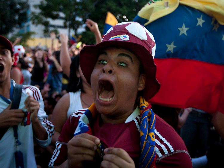 Jubel in der venezolanischen Hauptstadt Caracas: Im Halbfinale wartet der Brasilien-Bezwinger Paraguay.