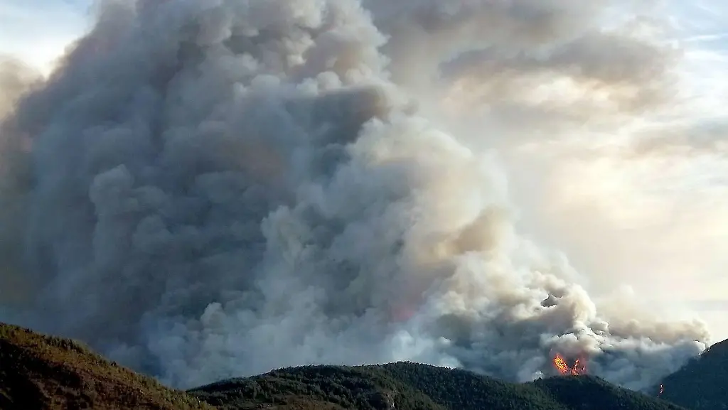 33j80629-jpg8582617095892371469