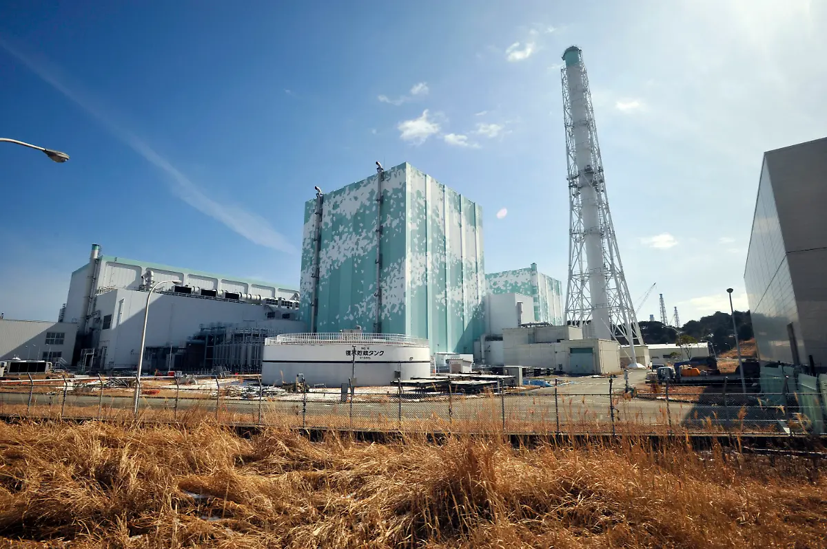 DAB1122-20120309-jpg2049872810510869960