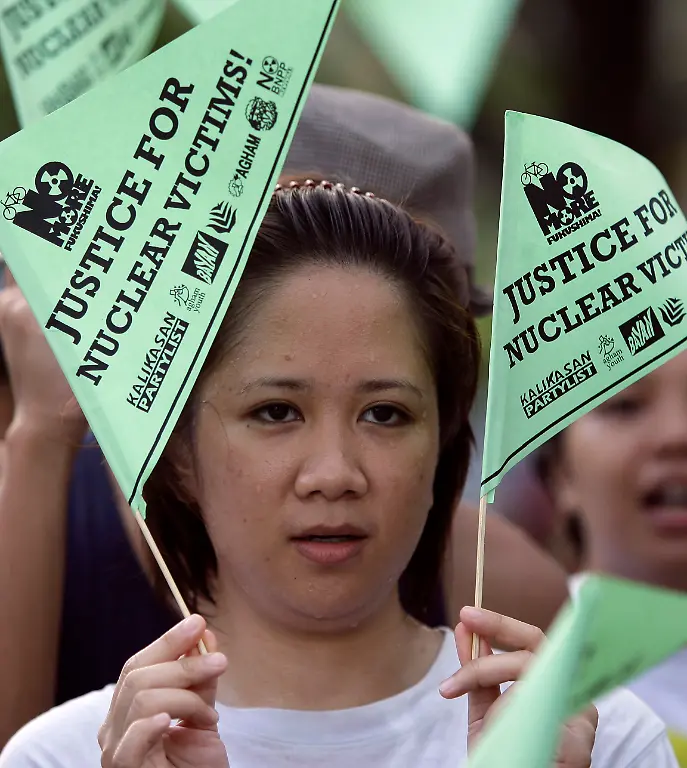 DAB1228-20120311-jpg5707099641869297567