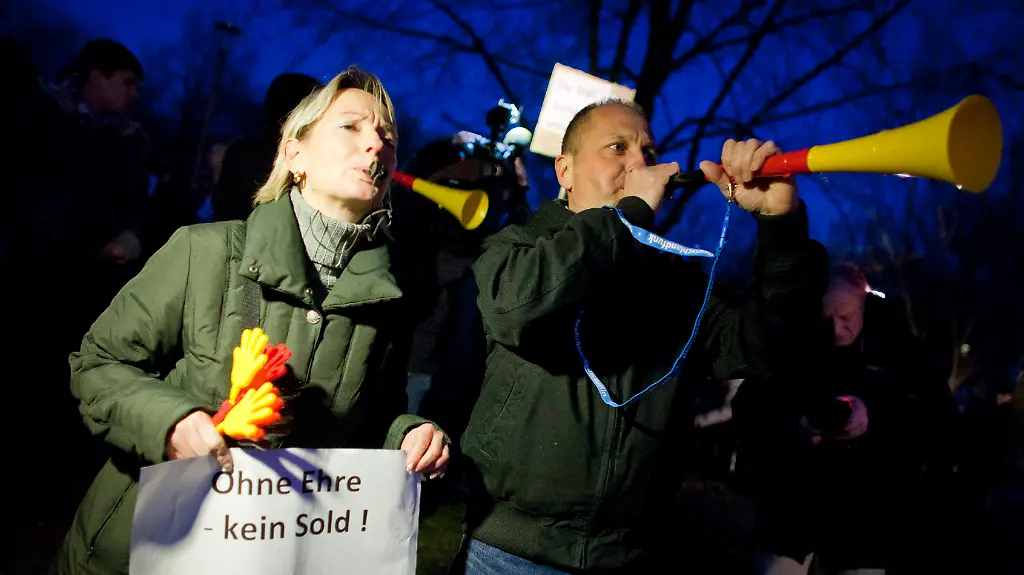 2012-03-08T185641Z-01-TPE03-RTRMDNP-3-GERMANY-JPG4261297637349169979