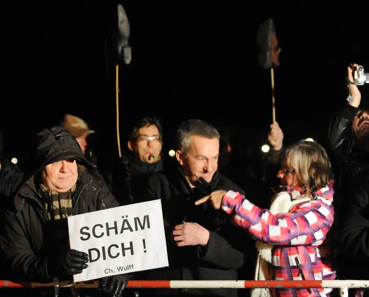 33ij5613-jpg1011794274706116627