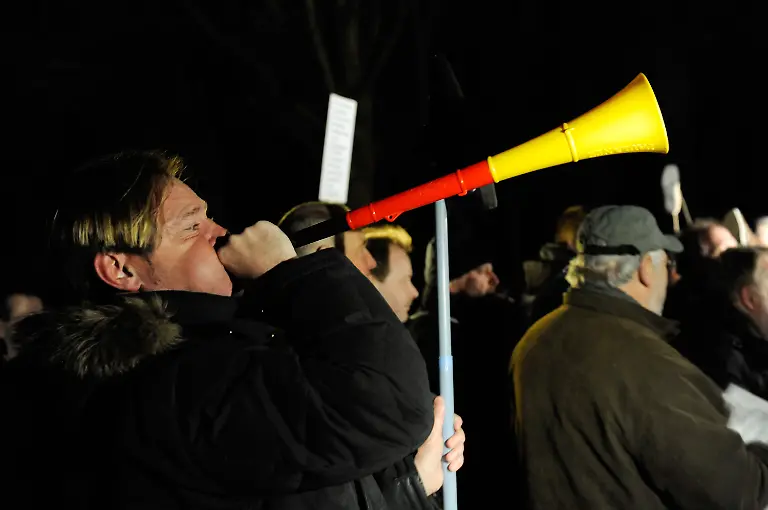 33ij5645-jpg403585521672565545