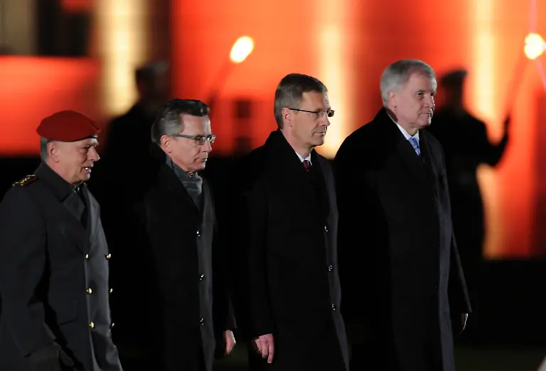 33ij0855-jpg3913559127839333067