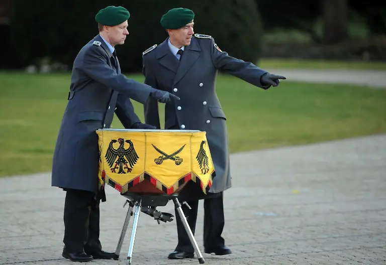 33ii4213-jpg3977811690594214821