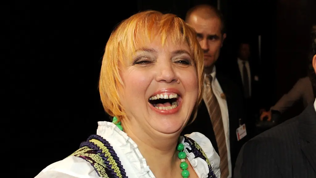 33hw0803-jpg1987382038032297106