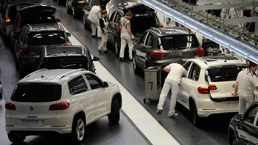 2012-03-07T172026Z-01-FBI14-RTRMDNP-3-GERMANY-JPG3879127577223154637