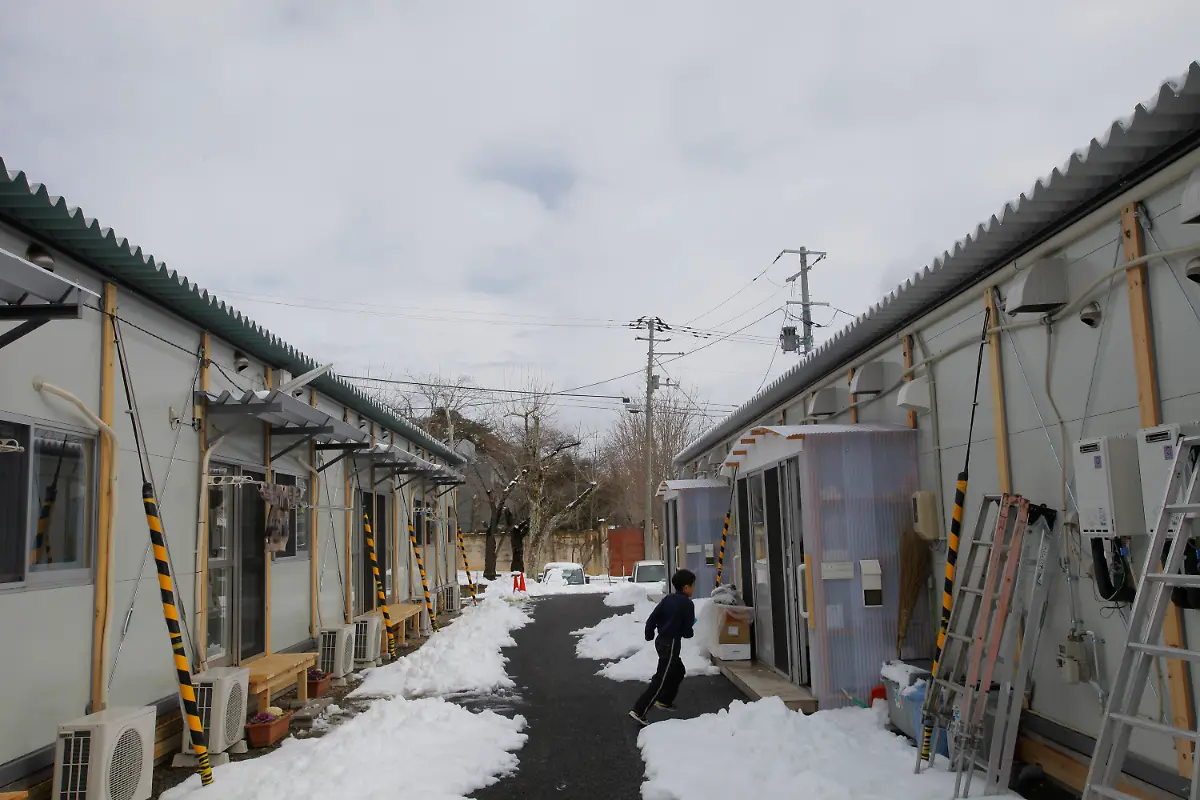 DI20629-20120307-jpg6391102932664565156