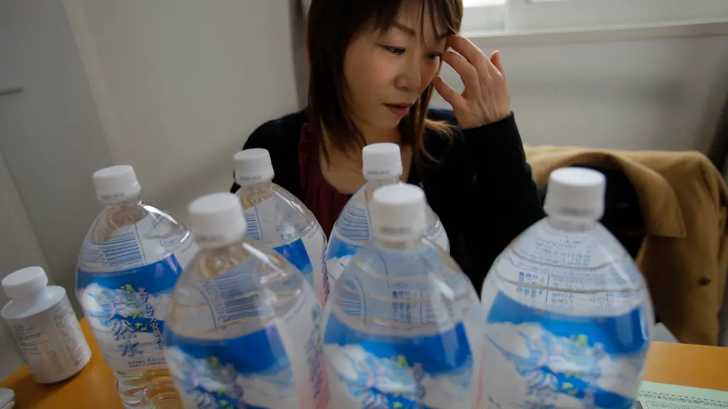 DI20600-20120307-jpg6423694417396759852