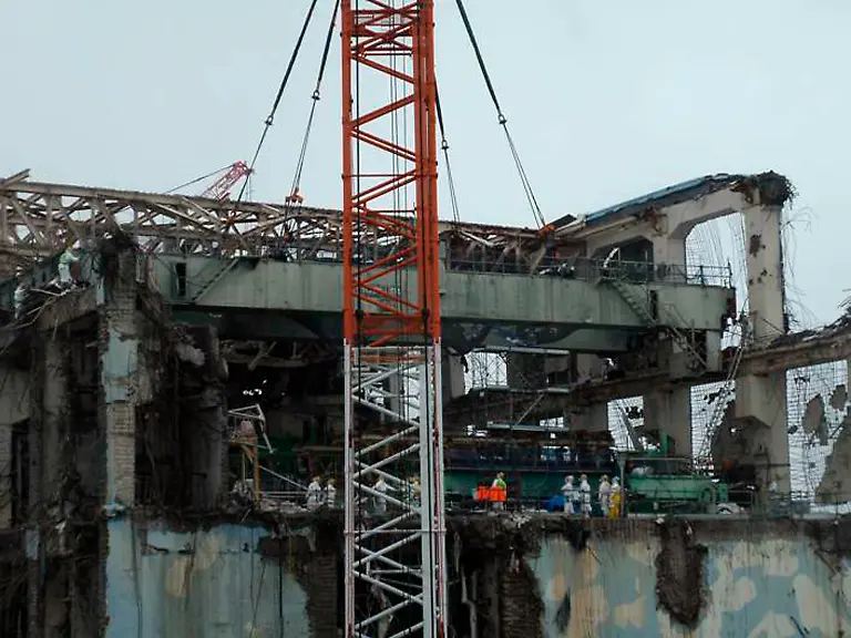 2012-03-06T130359Z-01-TOK901R-RTRMDNP-3-JAPAN-JPG4365638099016911713