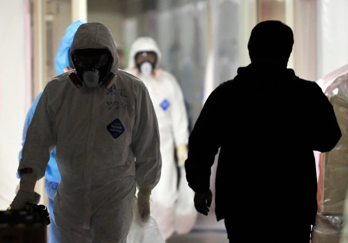 2012-02-28T104630Z-01-TOK013-RTRMDNP-3-JAPAN-JPG2682643652312498284