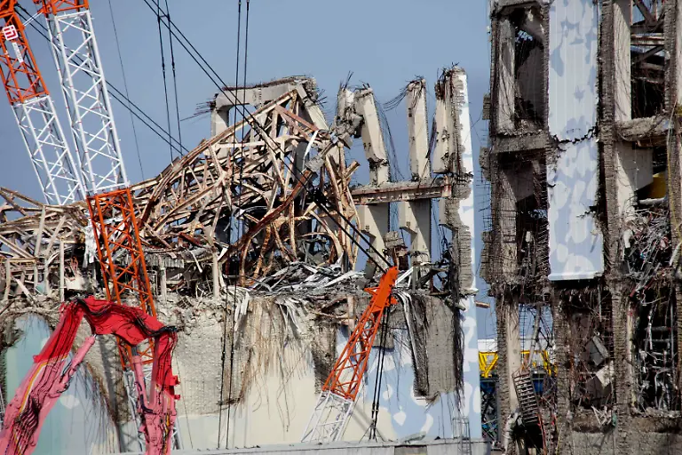 2012-02-28T133827Z-01-TOK027-RTRMDNP-3-JAPAN-JPG1364554569634062004