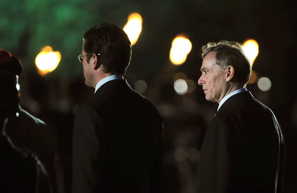 koehler-zapfenstreich-1