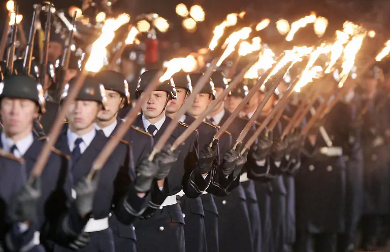 zapfenstreich-allgemein-2