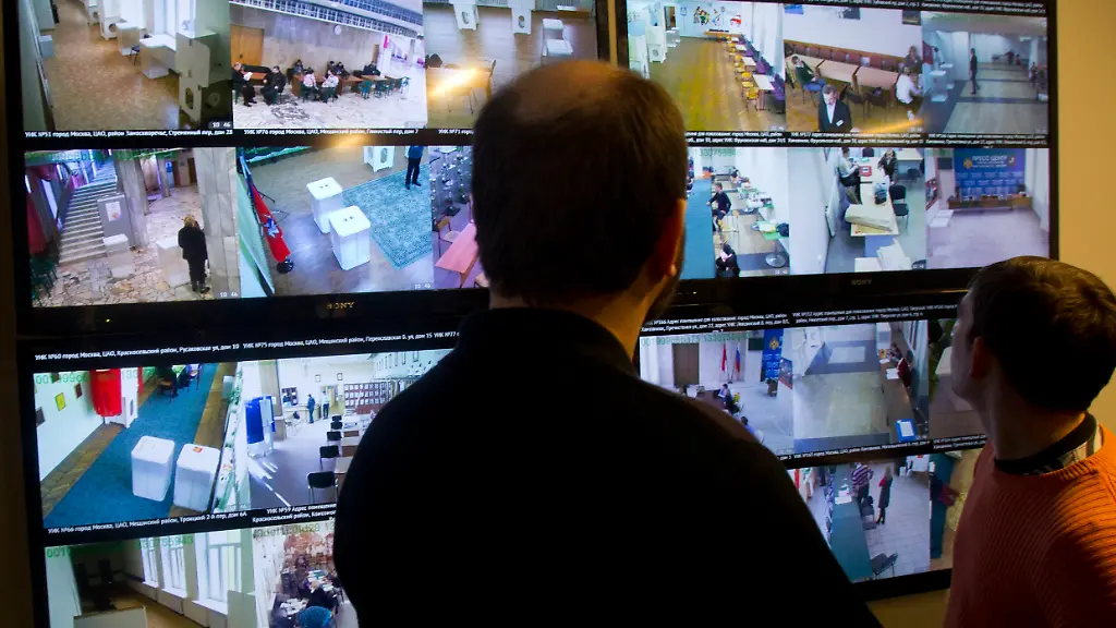 DAB1014-20120303-jpg204544087160462695