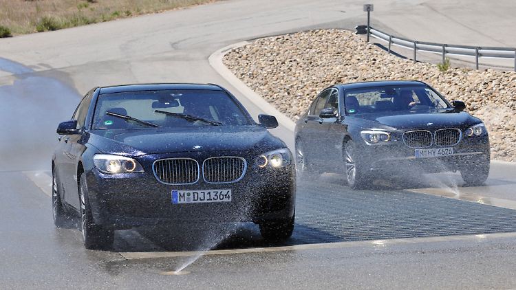 Kletterkünstler: BMW zieht in der Luxusklasse mit einem Allradantrieb nach.