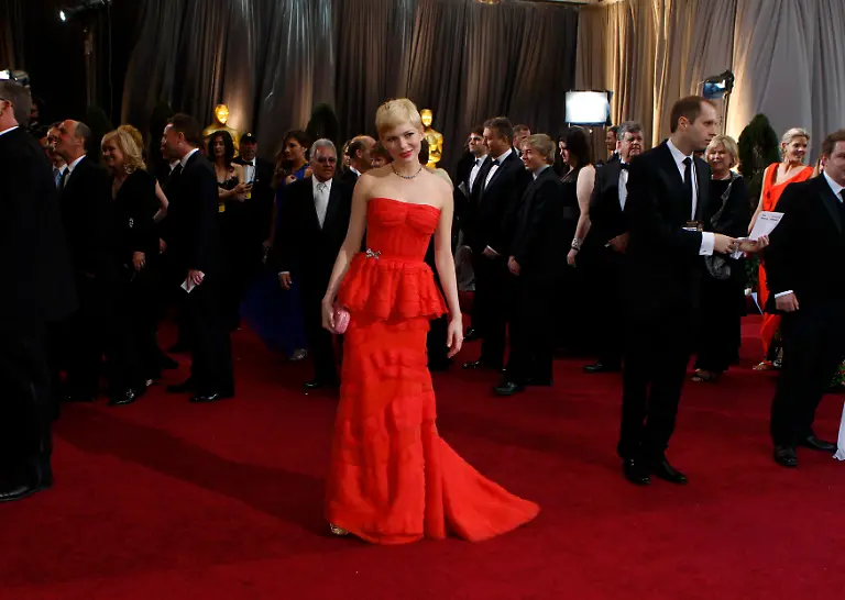 2012-02-27T030725Z-01-OSC653-RTRMDNP-3-OSCARS-JPG8525668386954788468