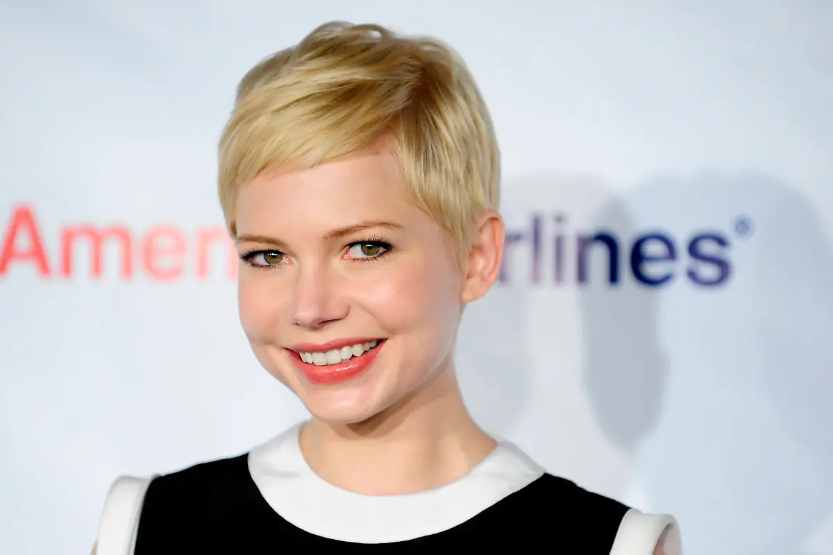 2012-02-24T063248Z-01-LOA01-RTRMDNP-3-OSCARS-JPG5180985481983906135