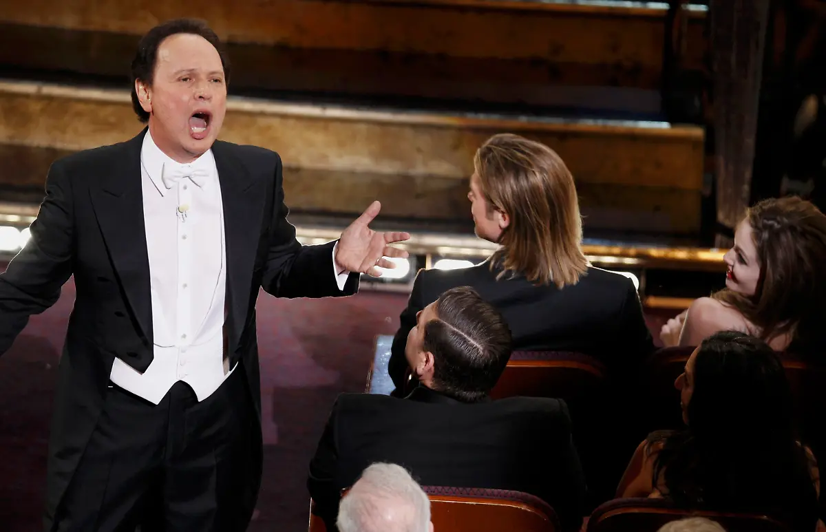 2012-02-27T014714Z-01-OSC60-RTRMDNP-3-OSCARS-JPG4870490055698227913