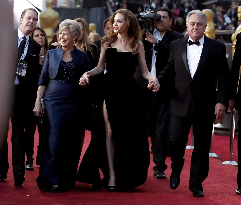 DAB2170-20120227-jpg8015933508793482111