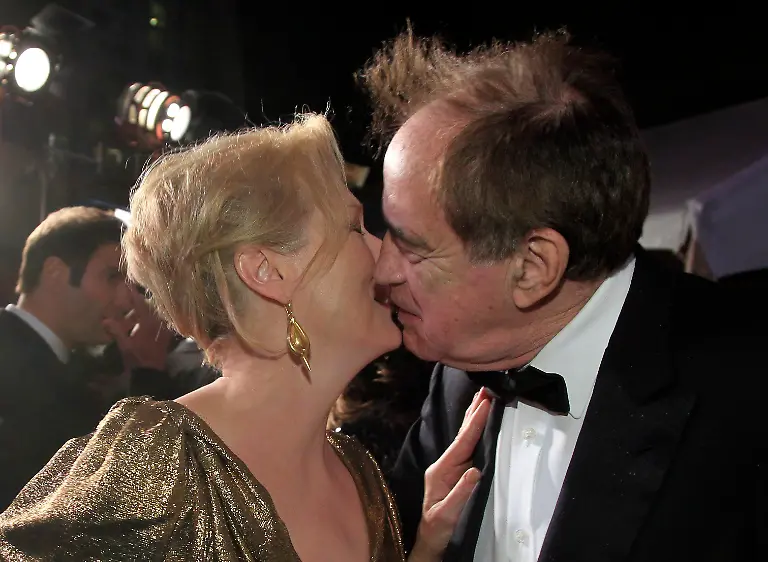 2012-02-27T071732Z-01-OSC1201-RTRMDNP-3-OSCARS-JPG1479823951643724982