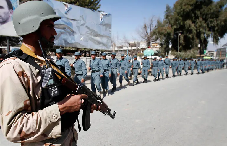 DAB1423-20120225-jpg7596121330687004826