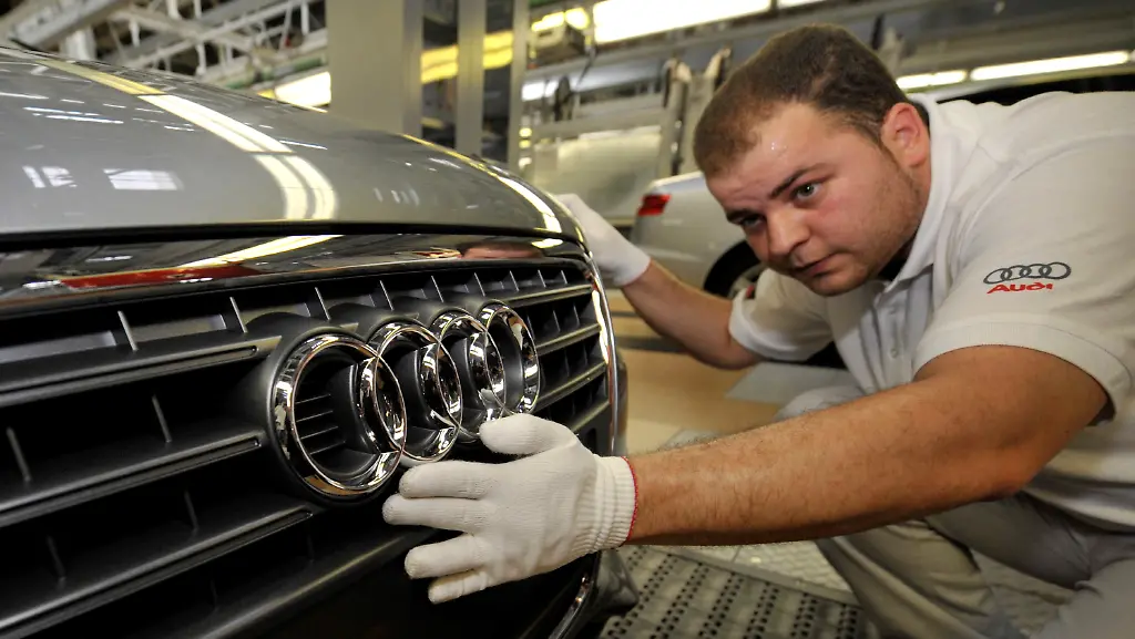 DI10201-20120225-jpg5615211918487024418