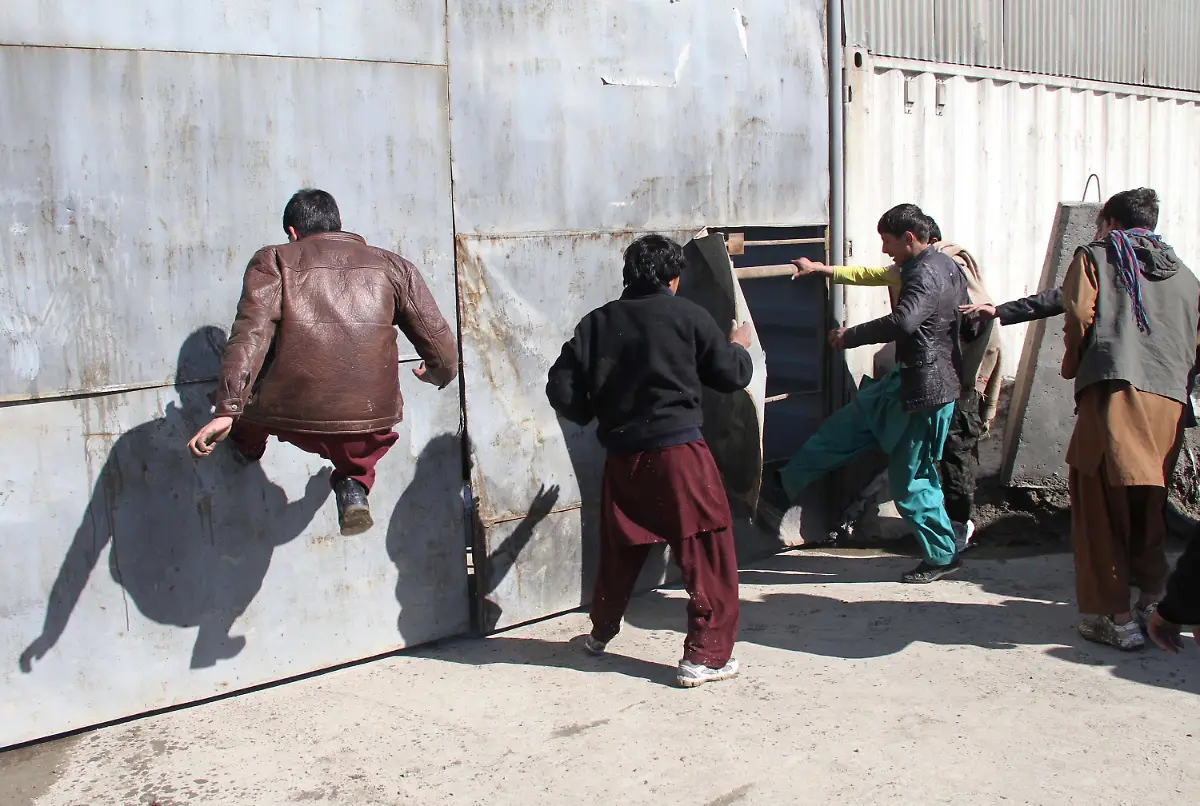 336y3216-jpg3406718671132991926