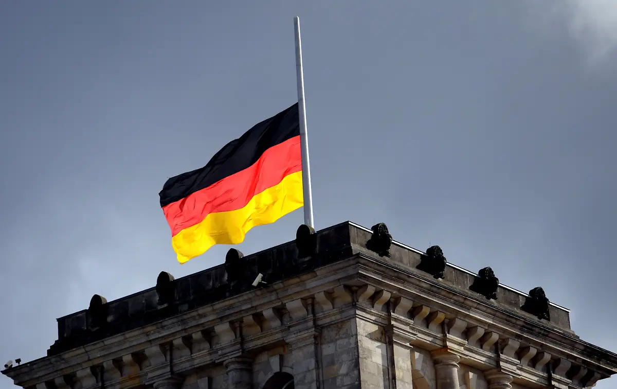 337q2030-jpg5224195704294204303