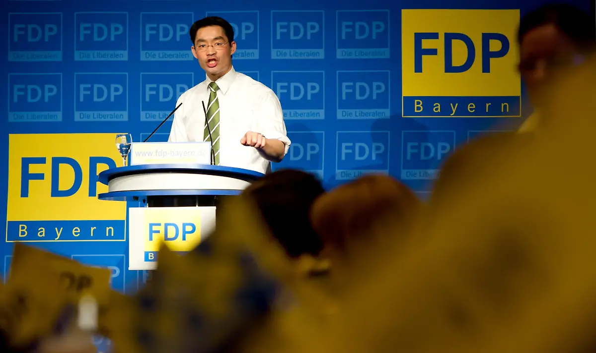 33715746-jpg1444815165766199142