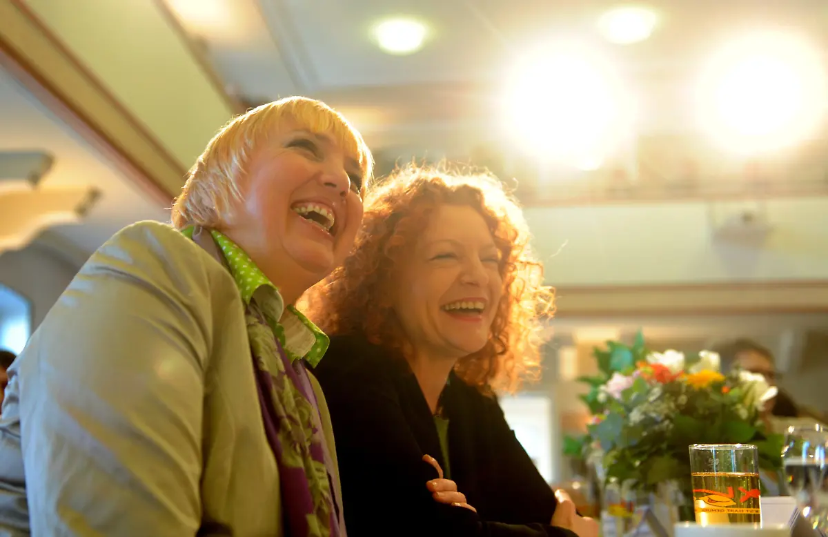 336y3832-jpg1348078205992674023