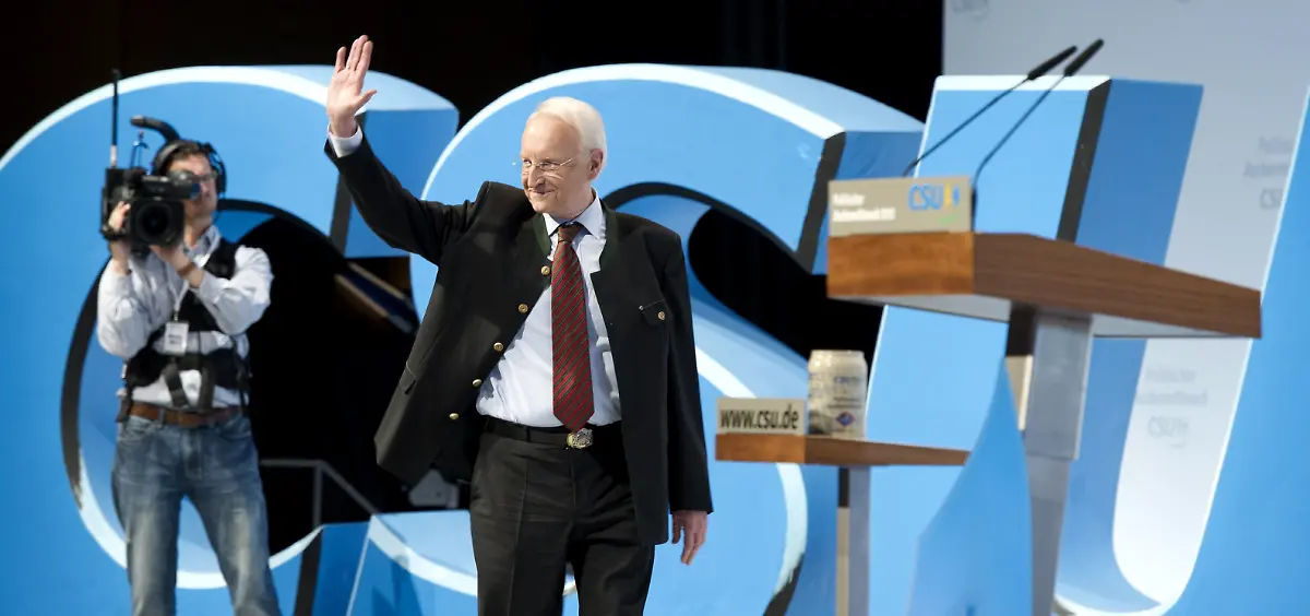 DI10164-20120222-jpg4484175857802872072