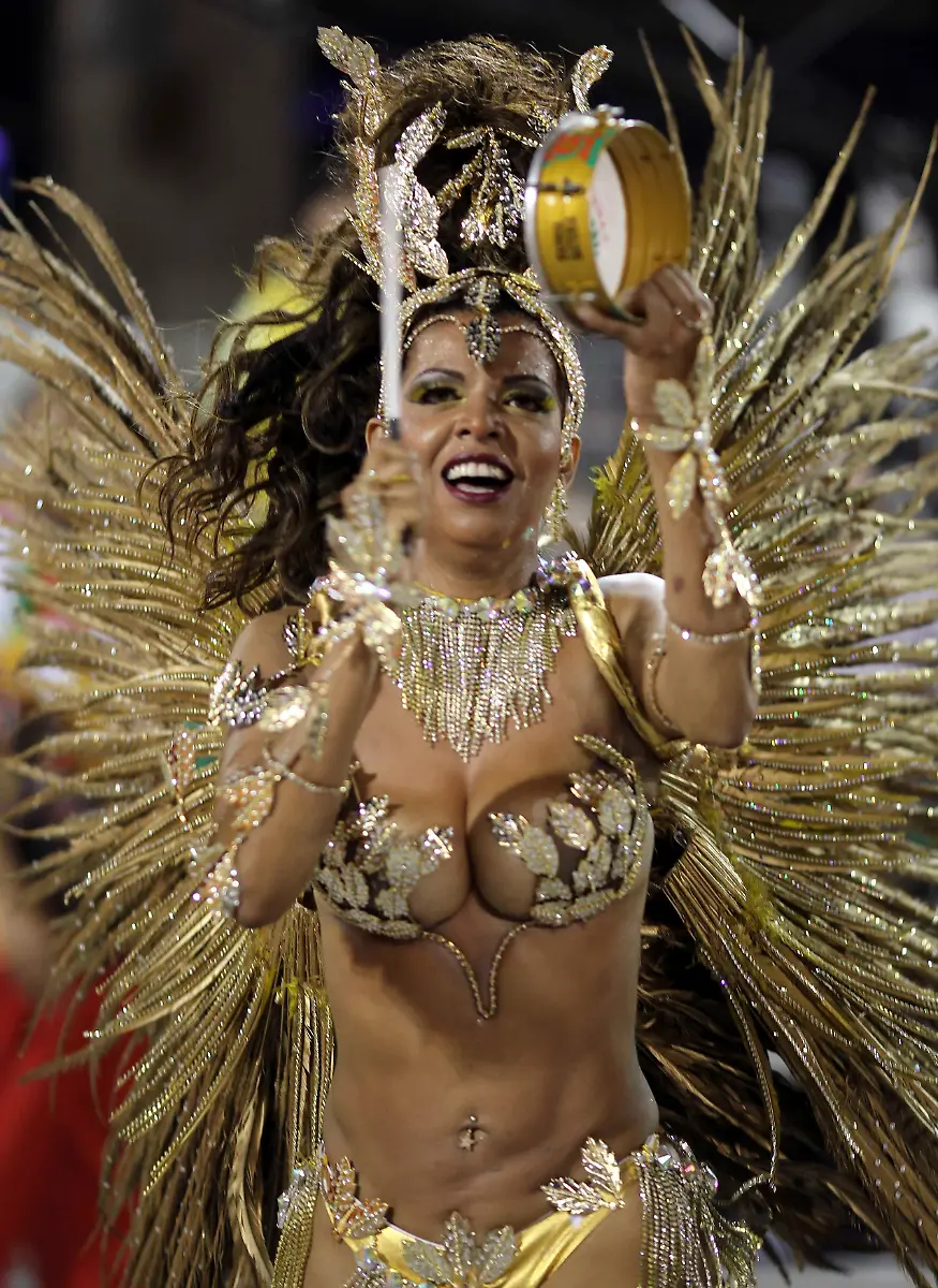 2012-02-18T052850Z-01-PW13-RTRMDNP-3-BRAZIL-JPG1911264586001914252